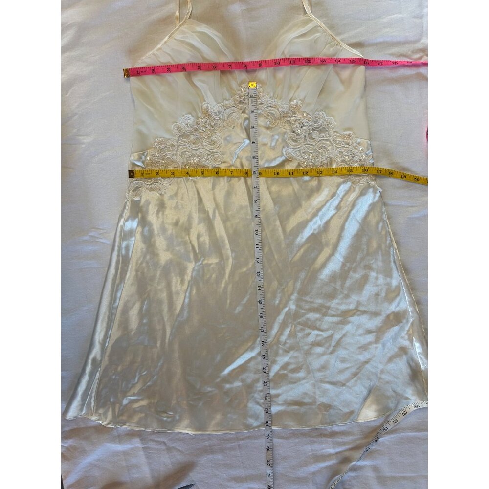 90’s Victorias Secret L Ivory Satin Lace Chemise VTG Silky Ballerina Slip Dress - Picture 10 of 10